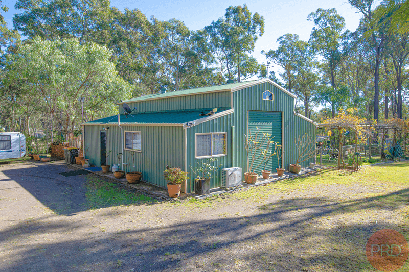 4 Mountain View Close, GLEN OAK, NSW 2320