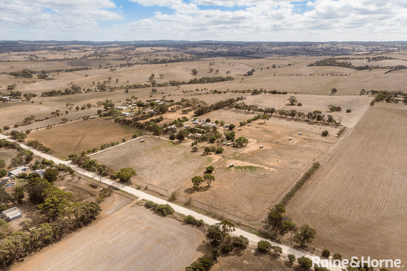 243 Burnside Road, STRATHALBYN, SA 5255