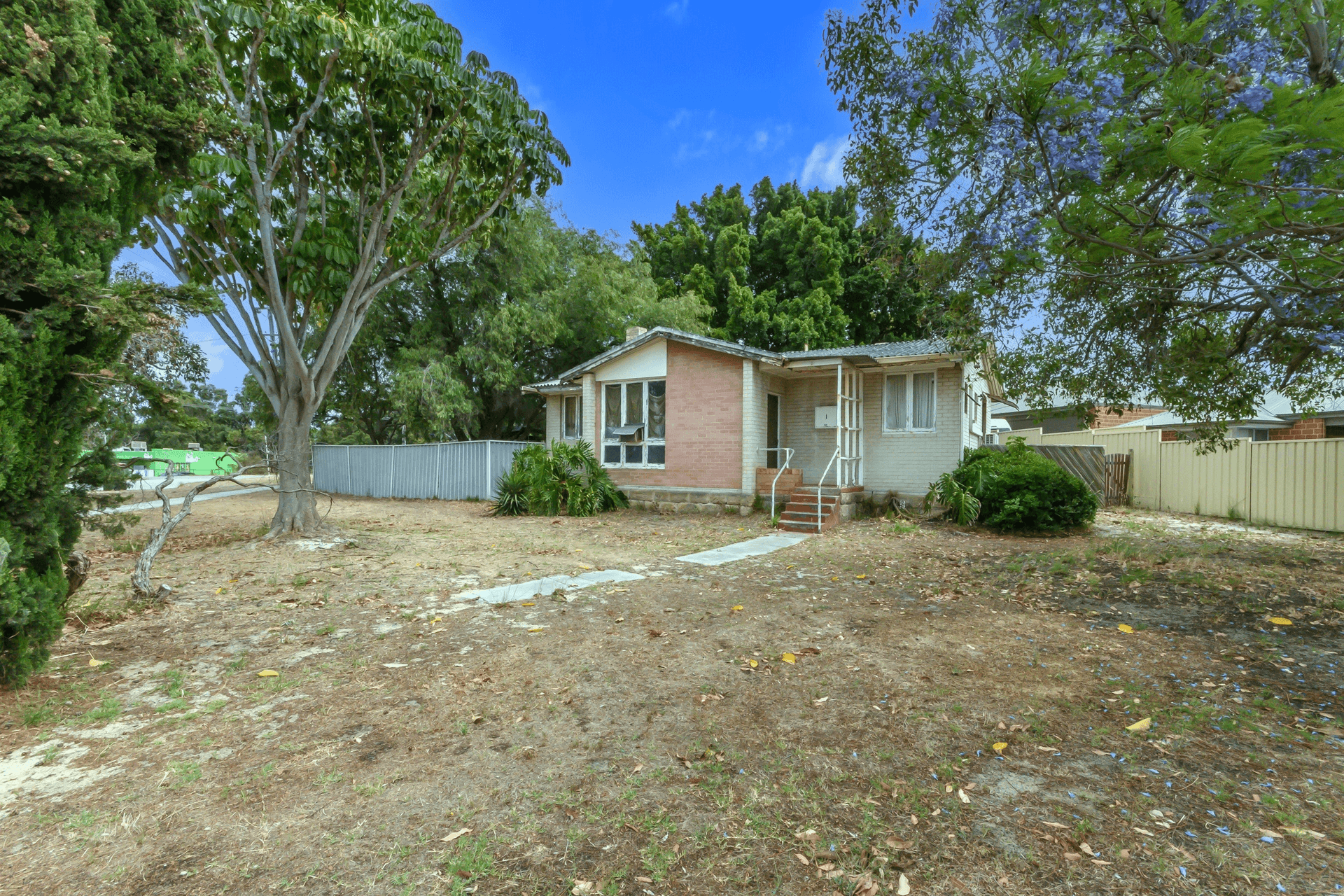 1 Ware Street, Embleton, WA 6062