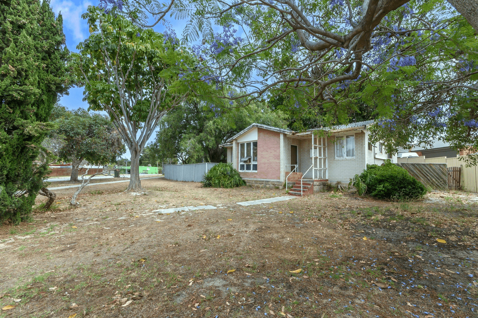 1 Ware Street, Embleton, WA 6062