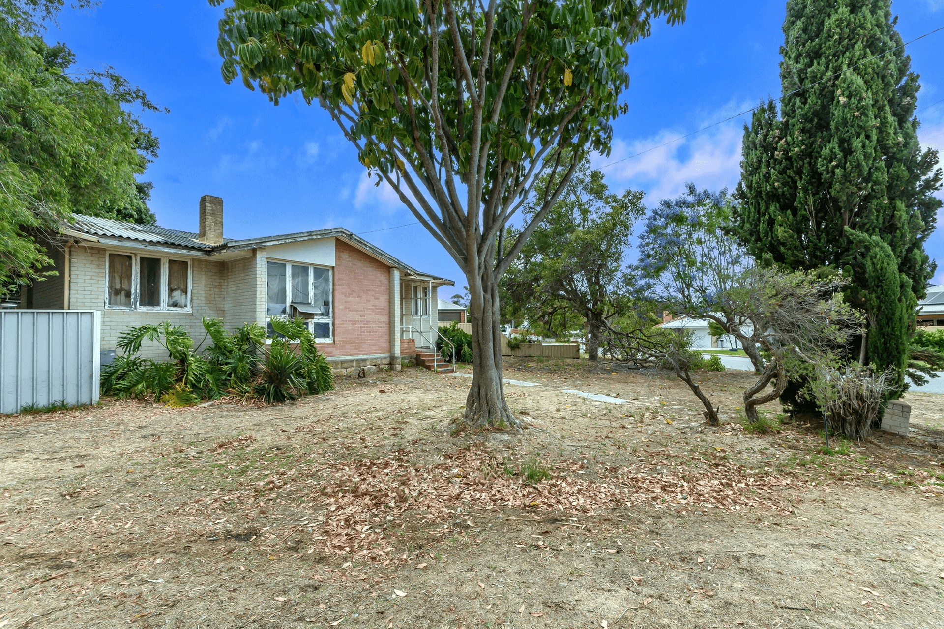 1 Ware Street, Embleton, WA 6062