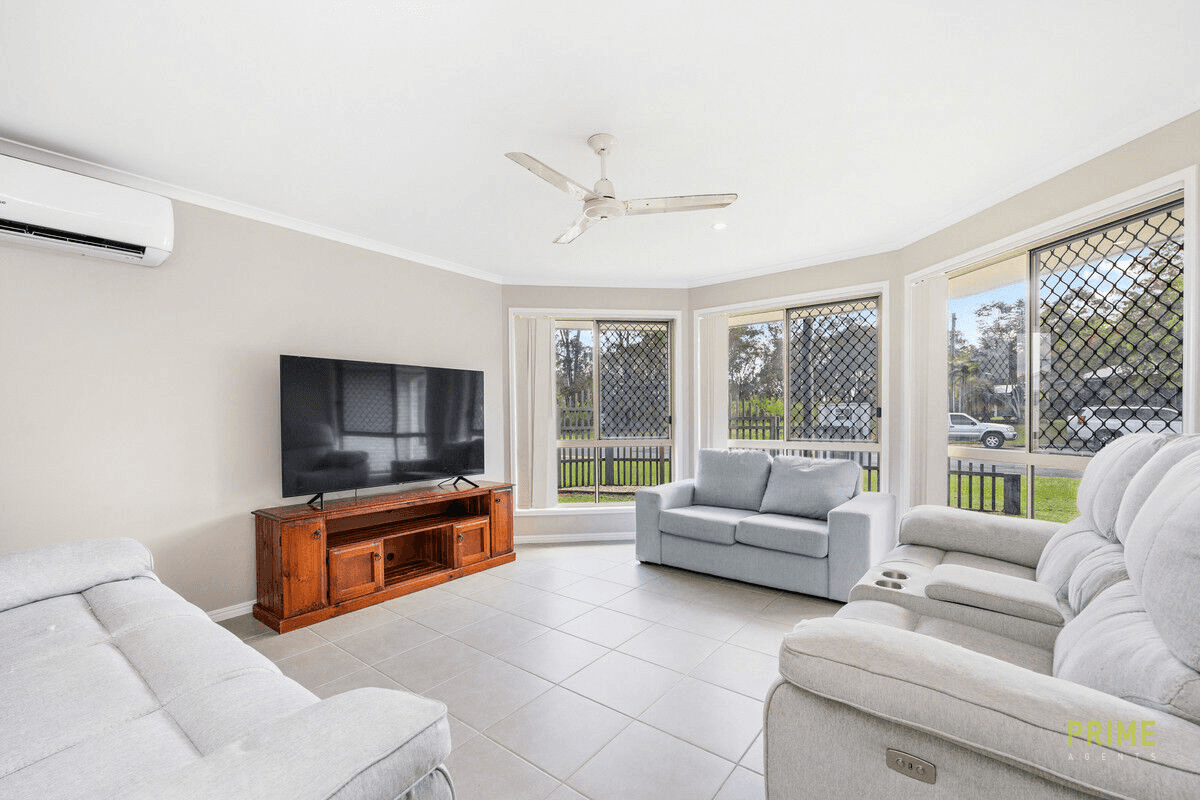 39 Jeppesen Road, Toogoom, QLD 4655