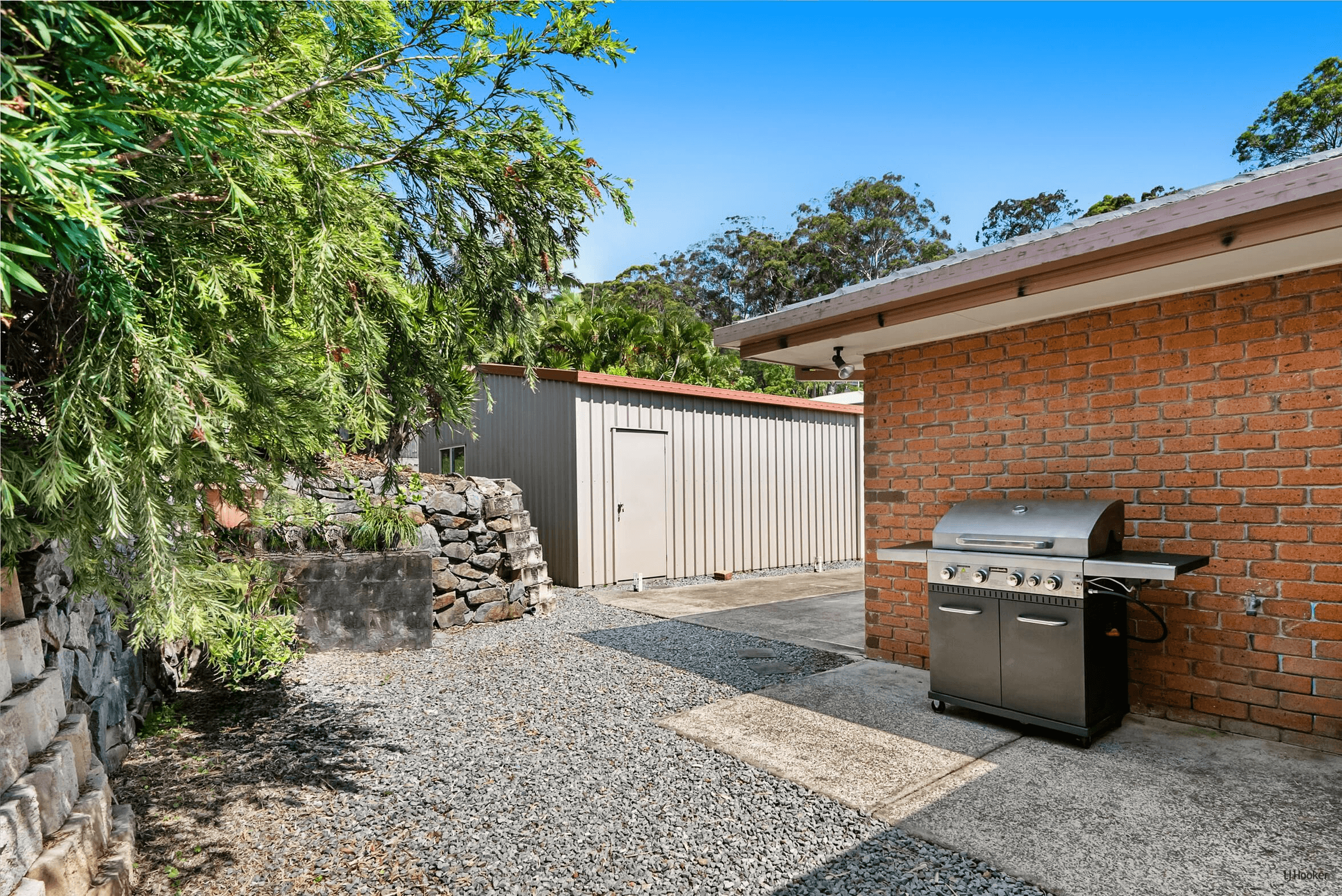 10 Bronhill Street, Currumbin Waters, QLD 4223