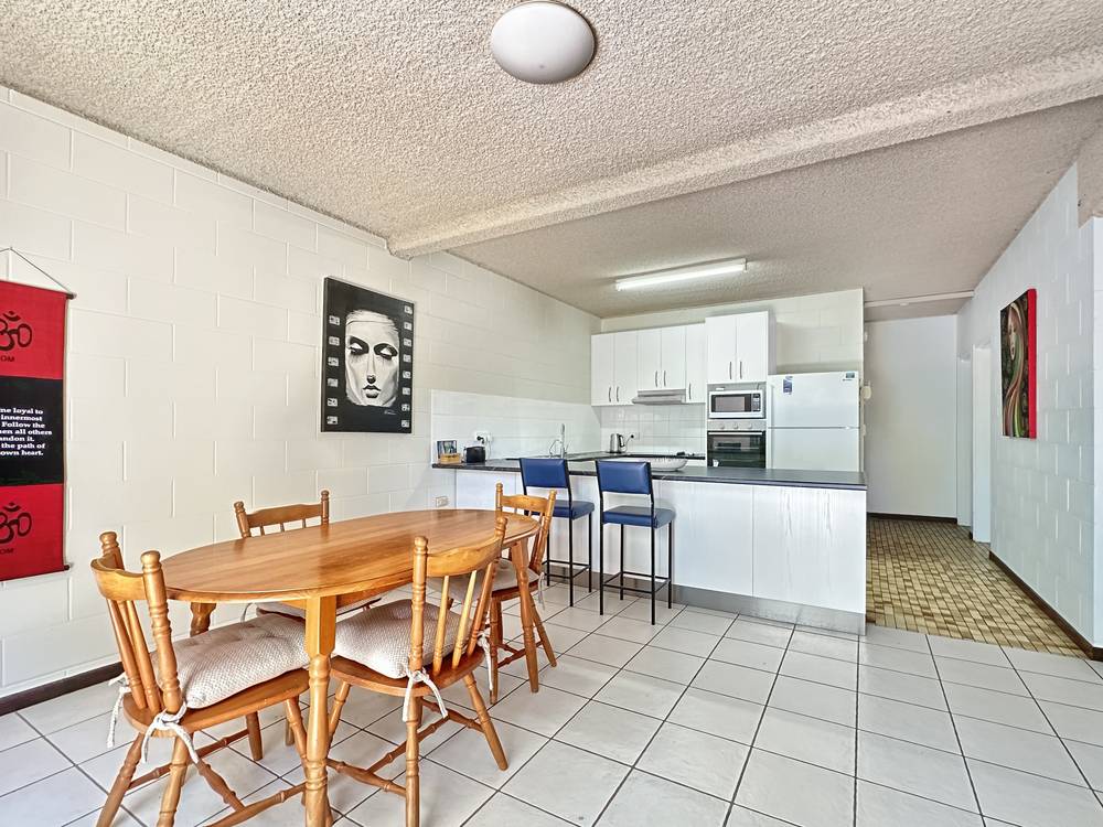 Unit 2/59 Hayles Ave, Arcadia, QLD 4819