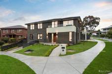 33 Margot Avenue, DONCASTER, VIC 3108