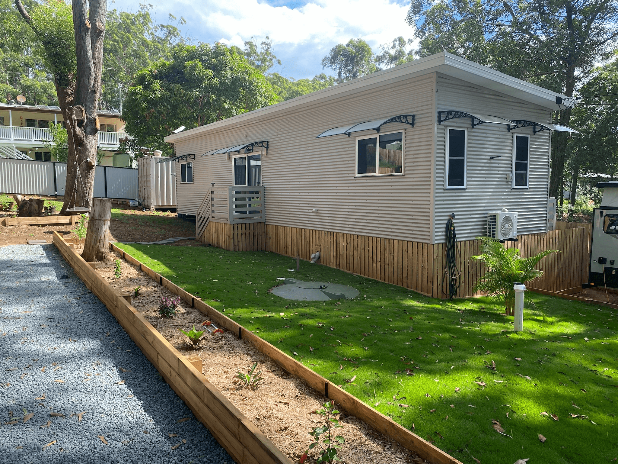 28 BASKET BEACH ROAD, RUSSELL ISLAND, QLD 4184