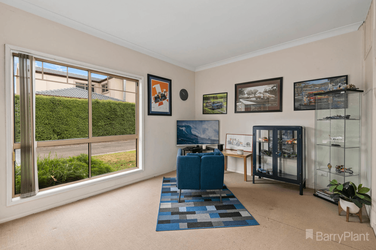 29/12 Grant Close, Berwick, VIC 3806