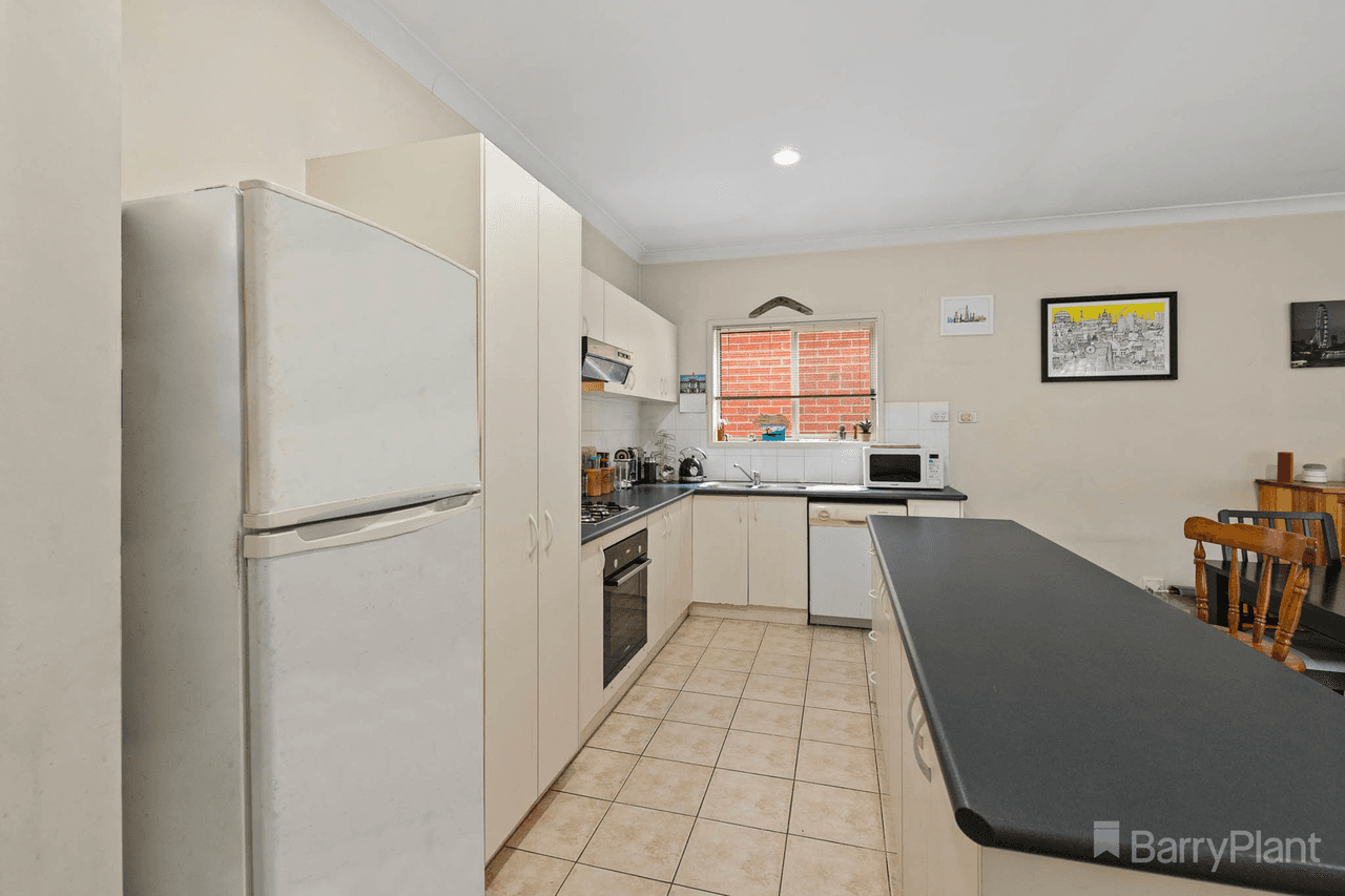 29/12 Grant Close, Berwick, VIC 3806