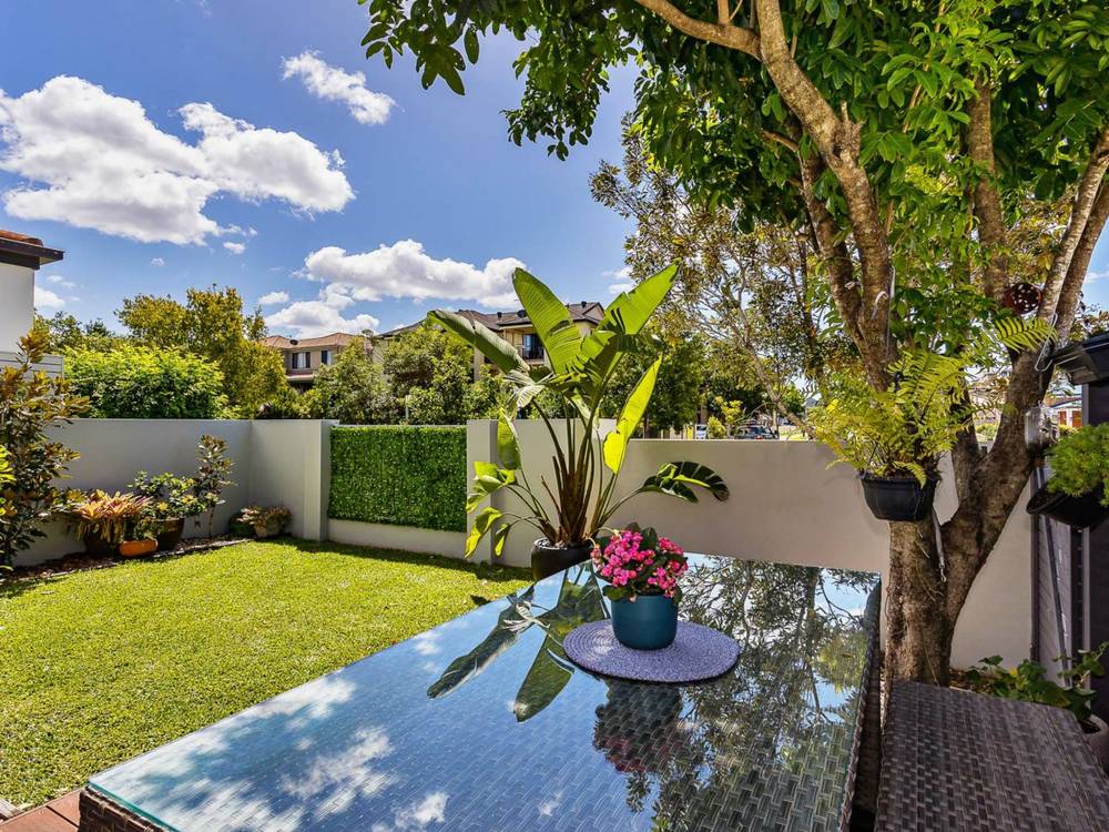 3/1 Shorehaven Pace, VARSITY LAKES, QLD 4227