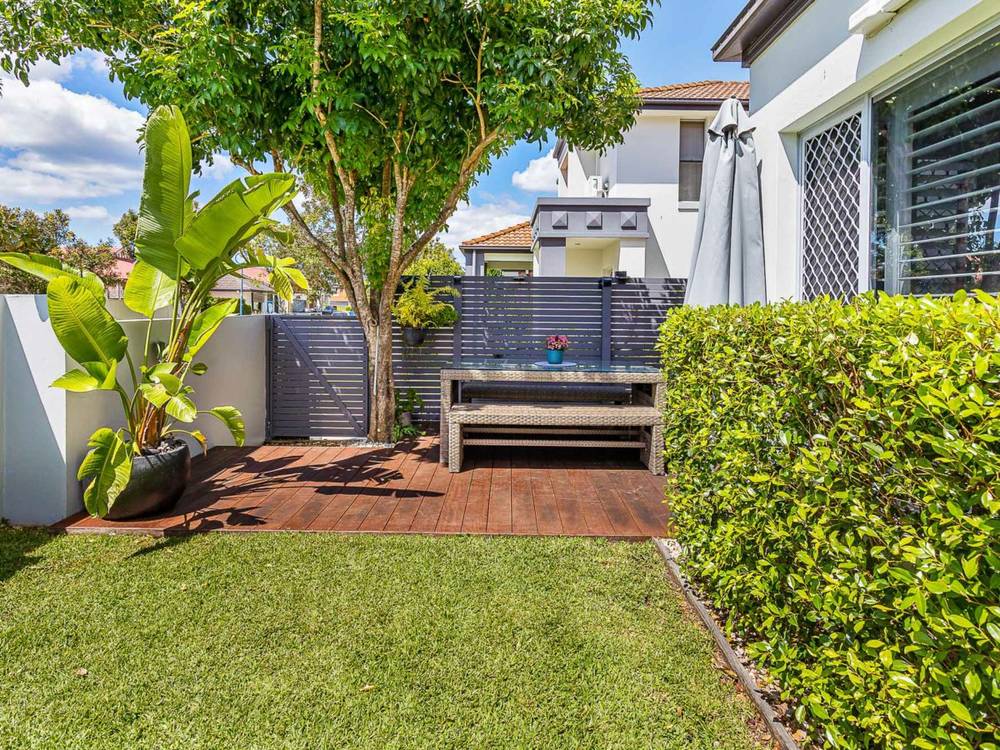 3/1 Shorehaven Pace, VARSITY LAKES, QLD 4227