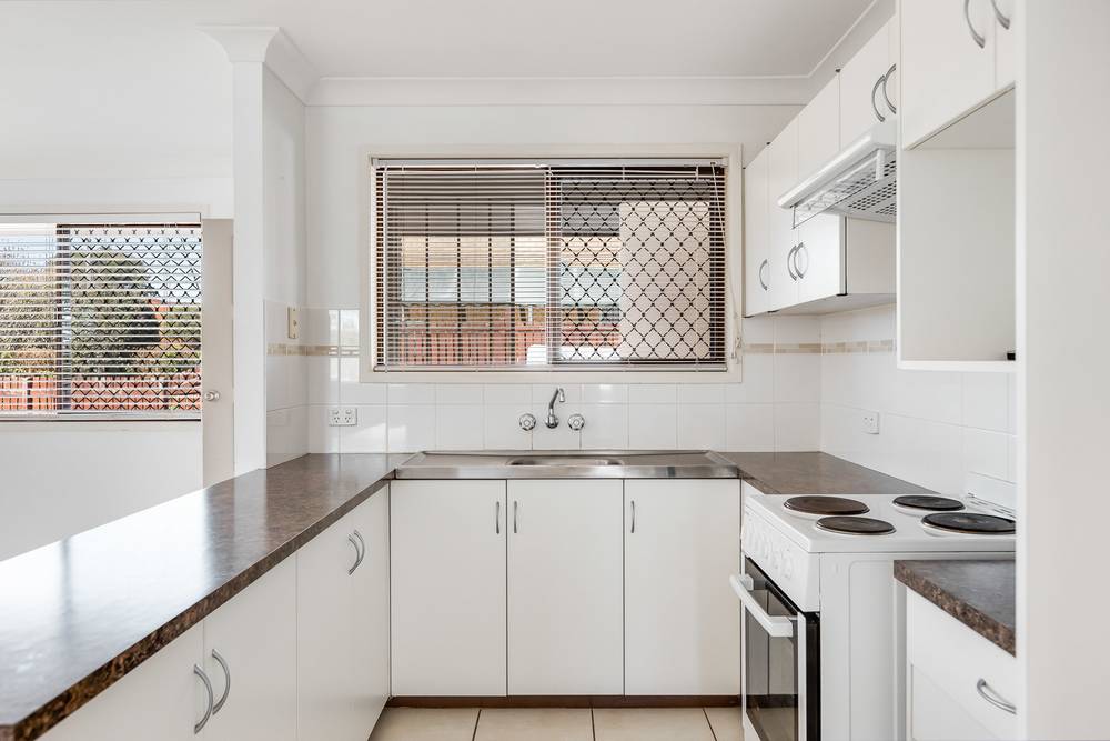 1/9 Nandi Court, Newtown, QLD 4350