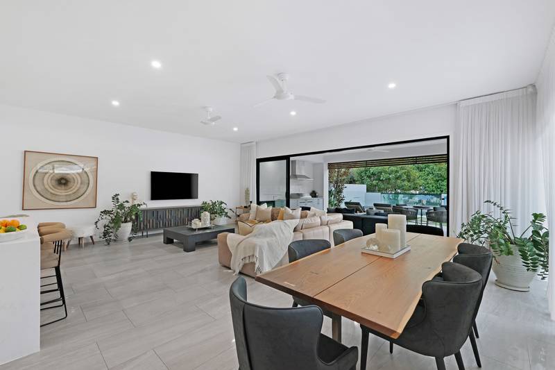 30 Blondell Avenue, Surfers Paradise, QLD 4217