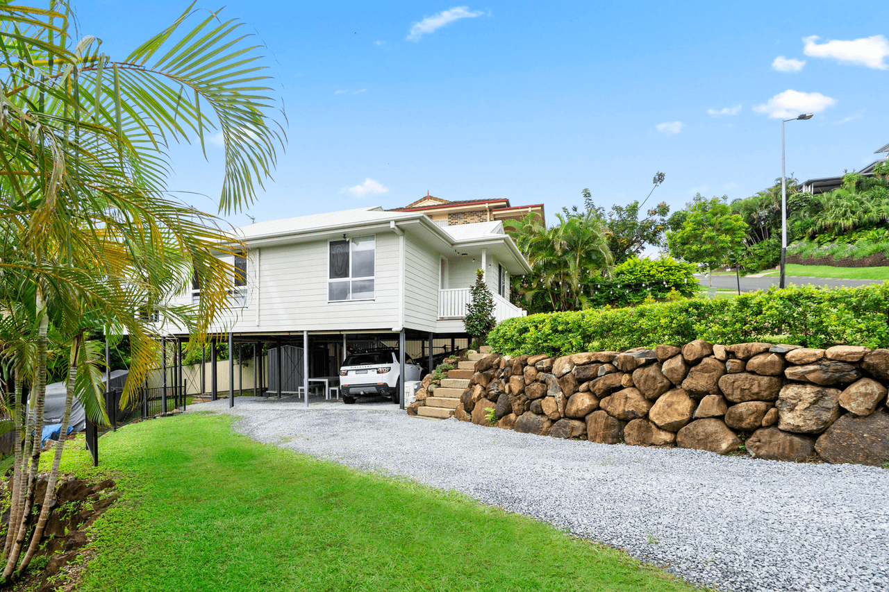 4 Correa Court, ELANORA, QLD 4221