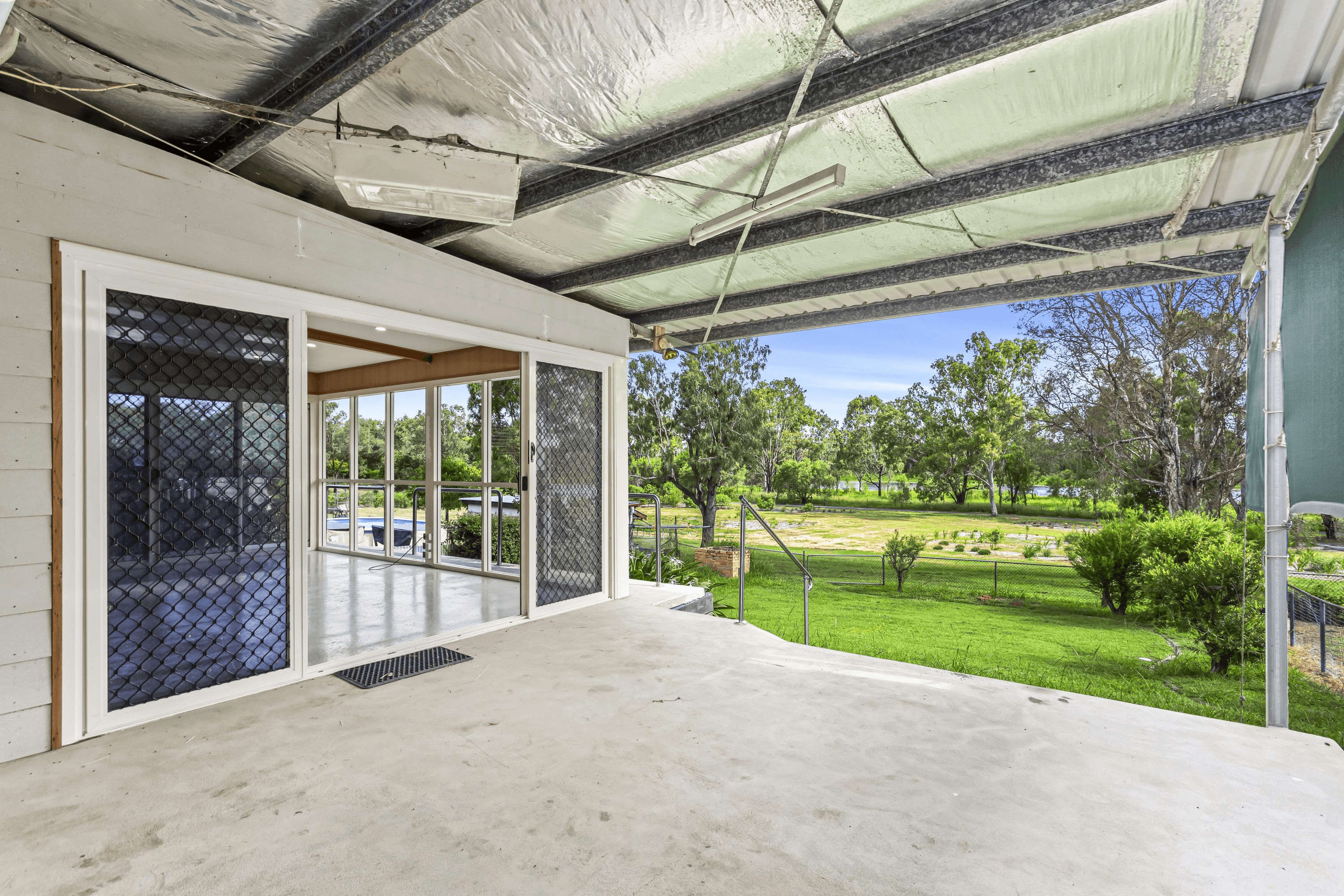 27 Blackall Street, THE RANGE, QLD 4700