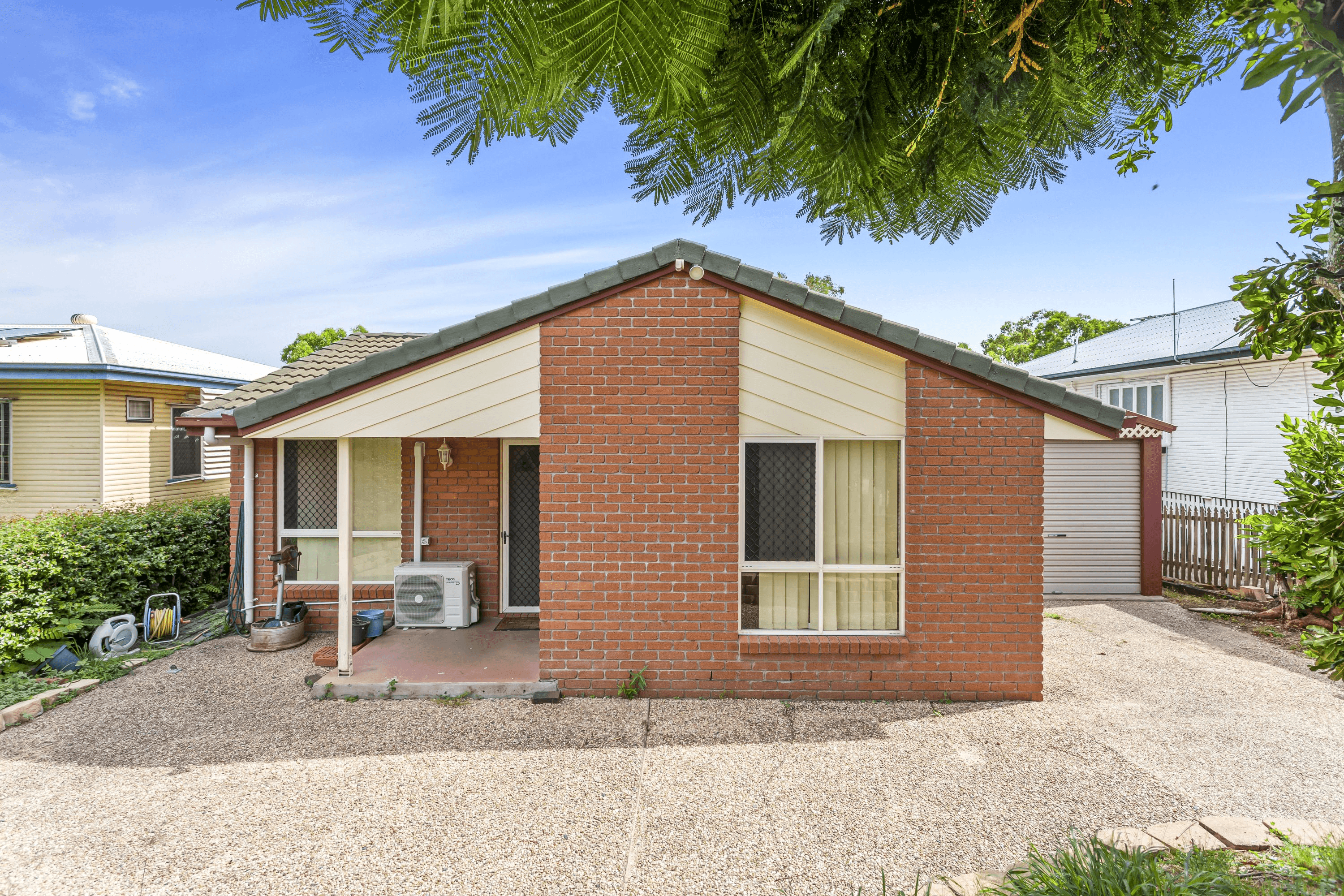 27 Blackall Street, THE RANGE, QLD 4700