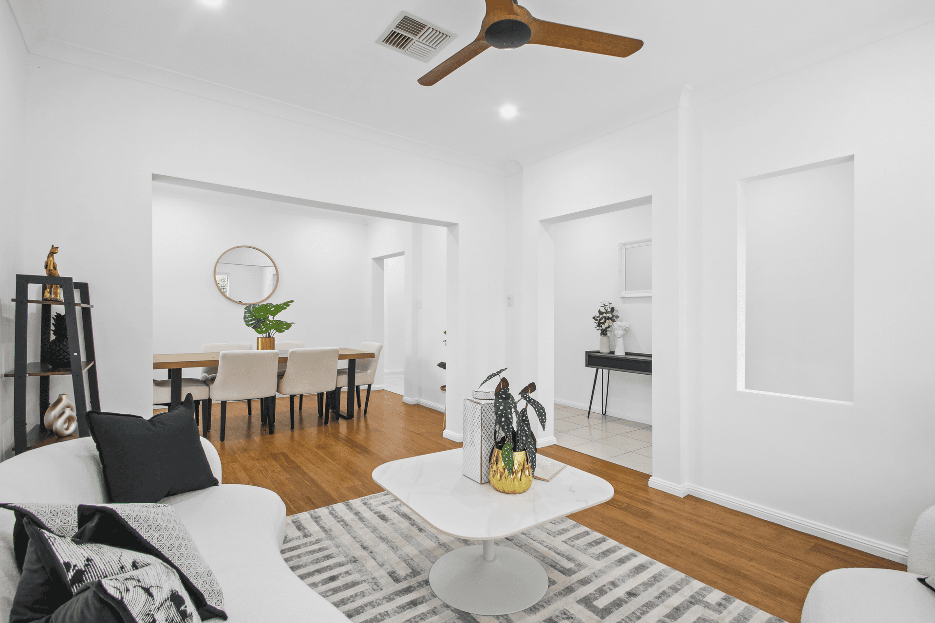 16 Leeds Street, Stanhope Gardens, NSW 2768