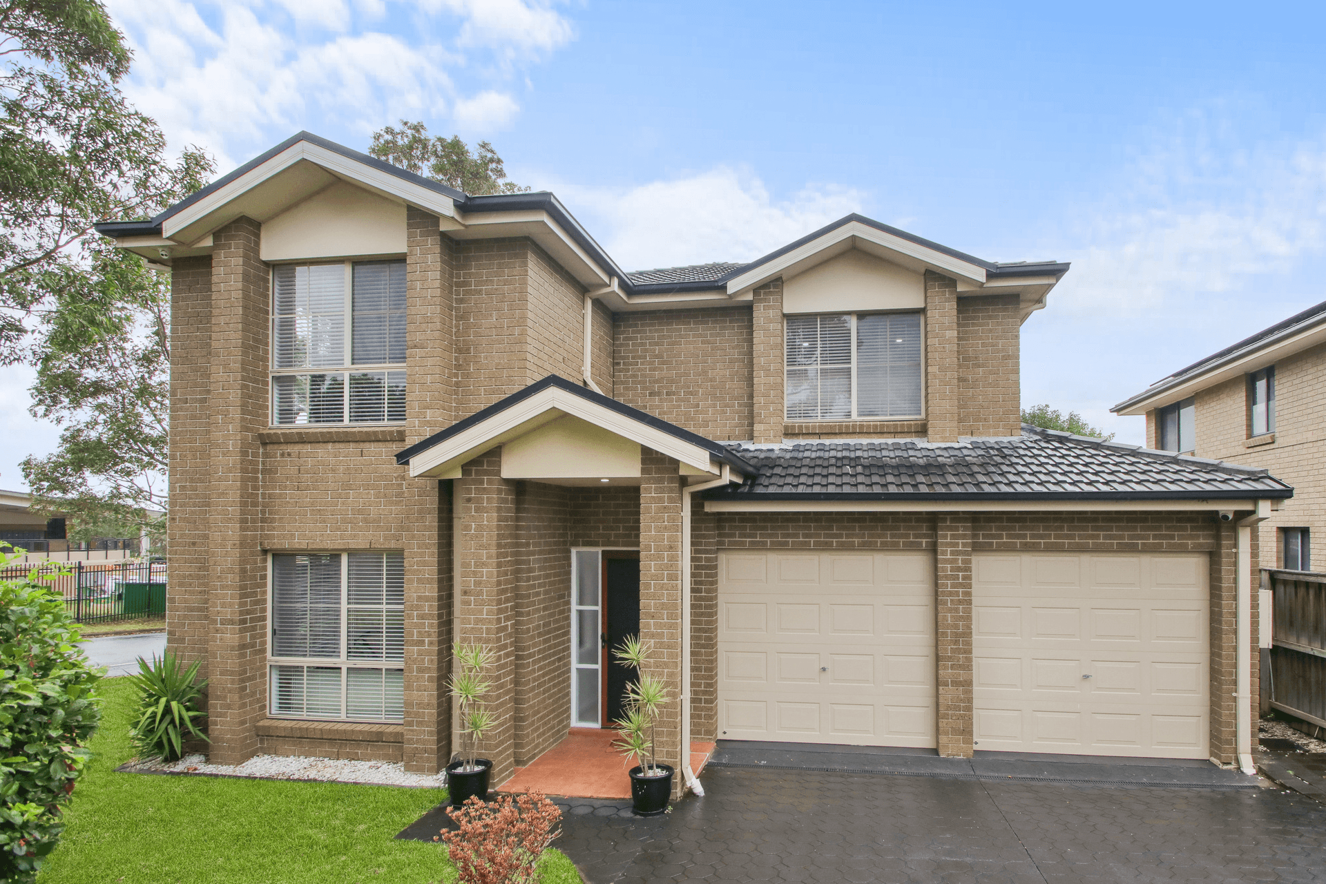 16 Leeds Street, Stanhope Gardens, NSW 2768