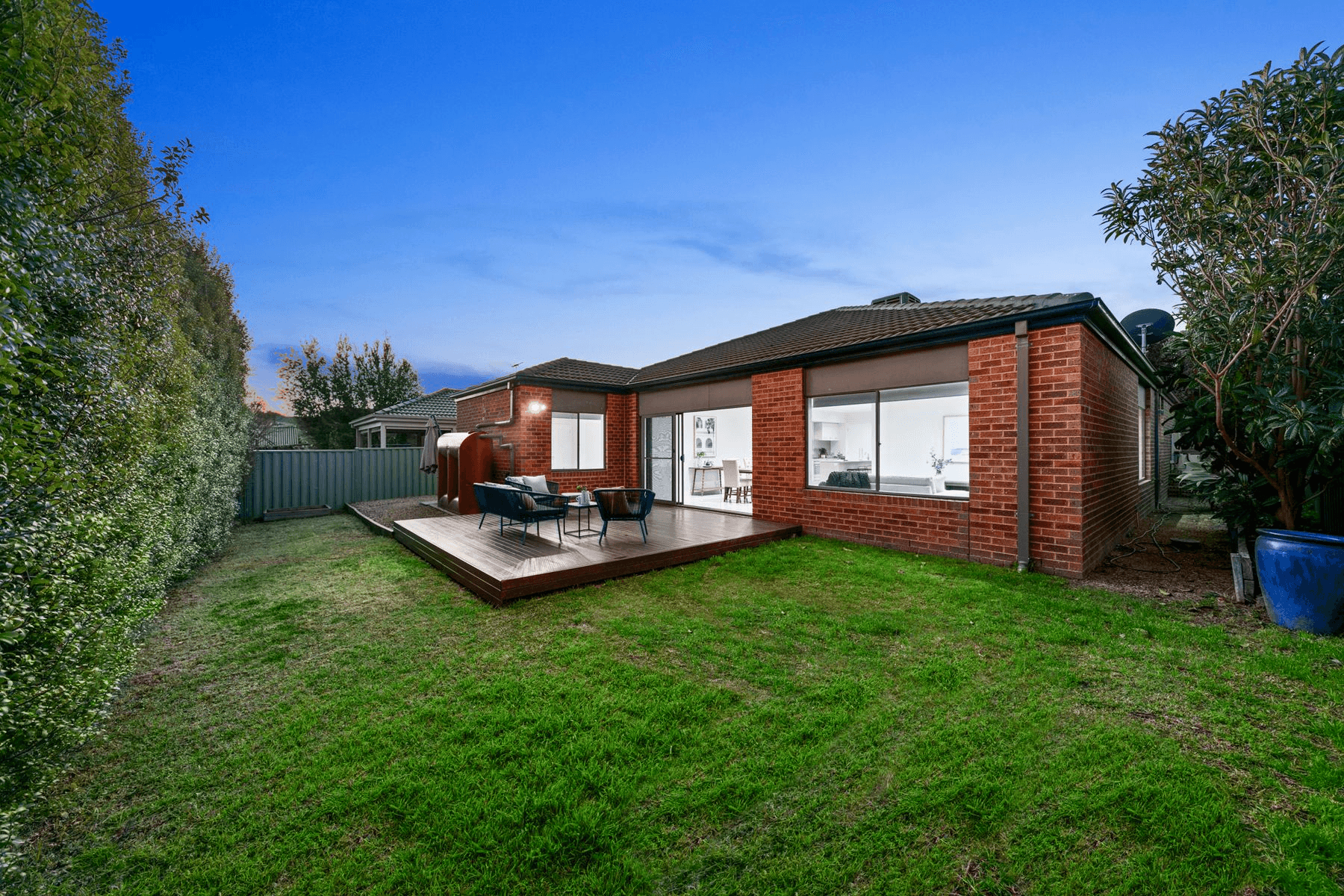 22 Kunuka Circuit, CAROLINE SPRINGS, VIC 3023