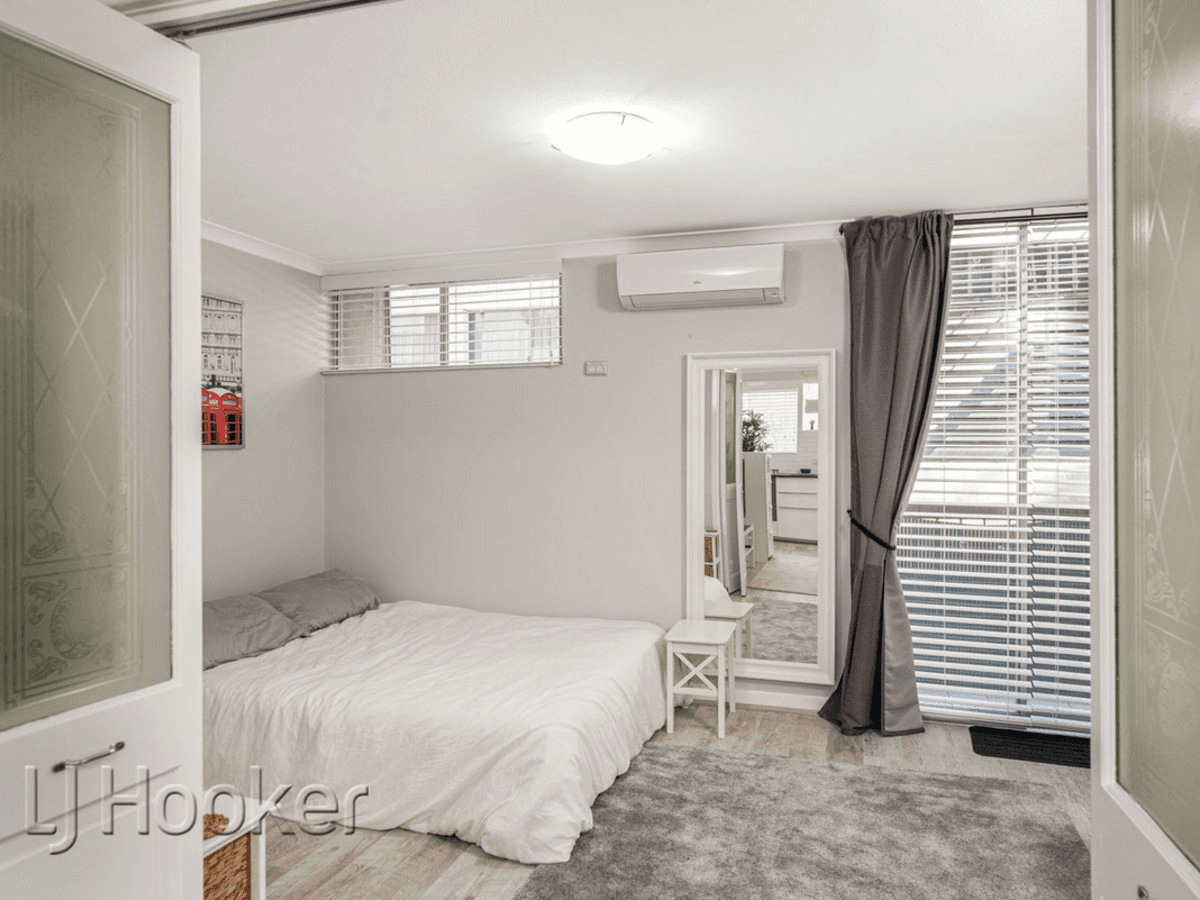 208/130A Mounts Bay Road, PERTH, WA 6000