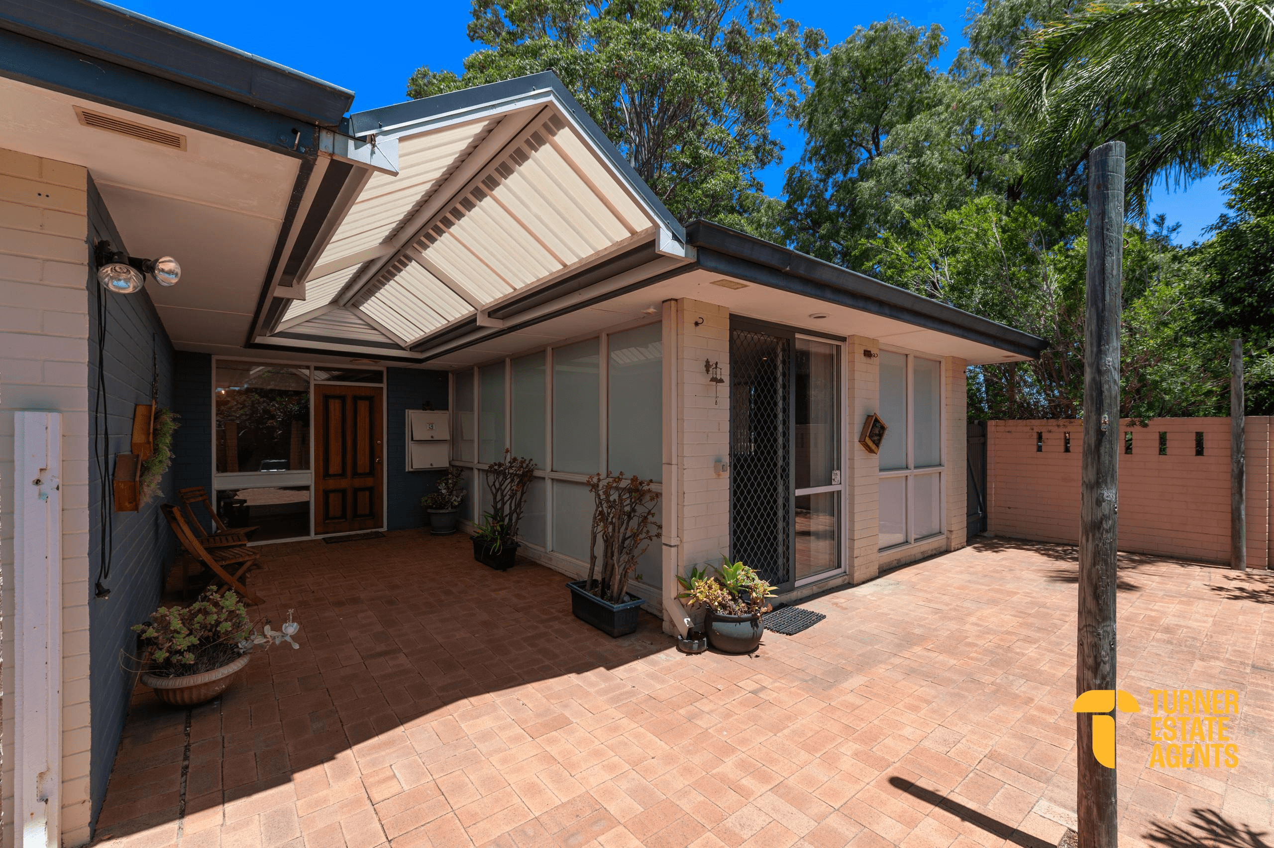 15 Bolt Court, LESMURDIE, WA 6076