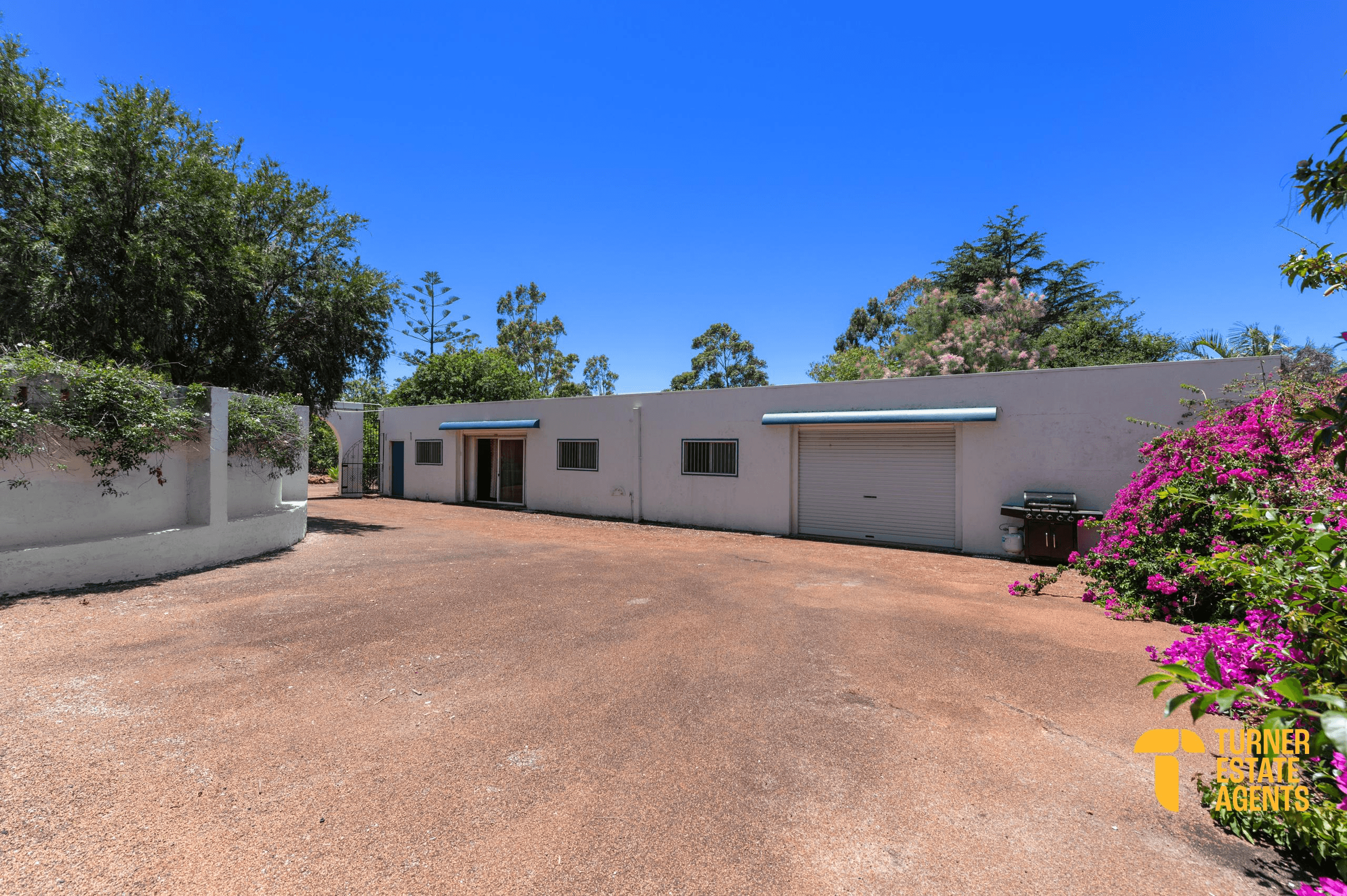 15 Bolt Court, LESMURDIE, WA 6076