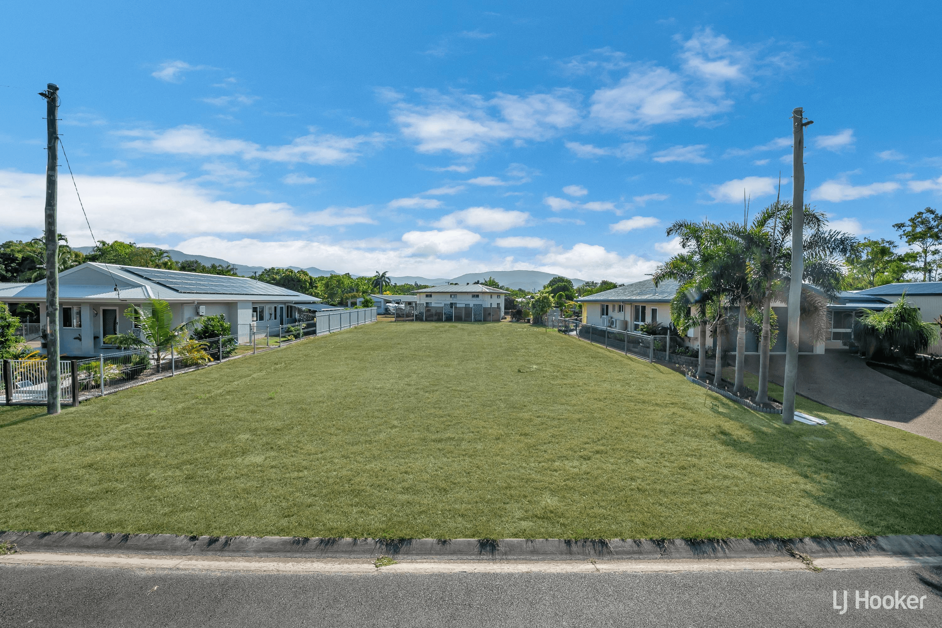 5 Madelaine Drive, BALGAL BEACH, QLD 4816