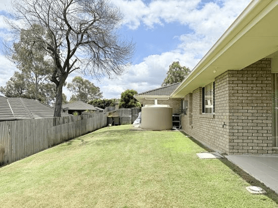 26 Davies Street, GOODNA, QLD 4300