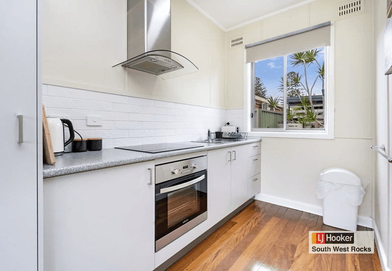 Unit 1,2,3 & 4/22-24 McIntyre Street, SOUTH WEST ROCKS, NSW 2431