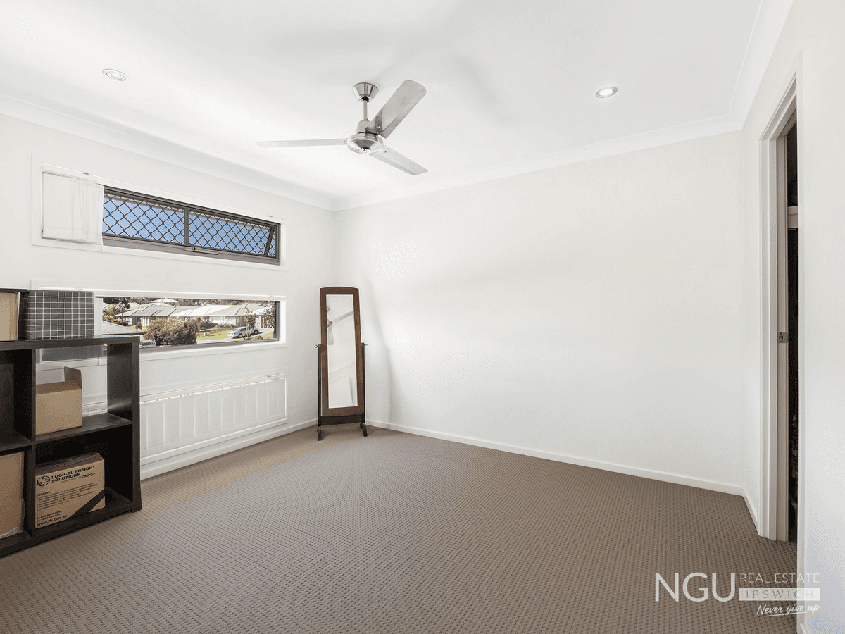 64 Littleford Circuit, Bundamba, QLD 4304