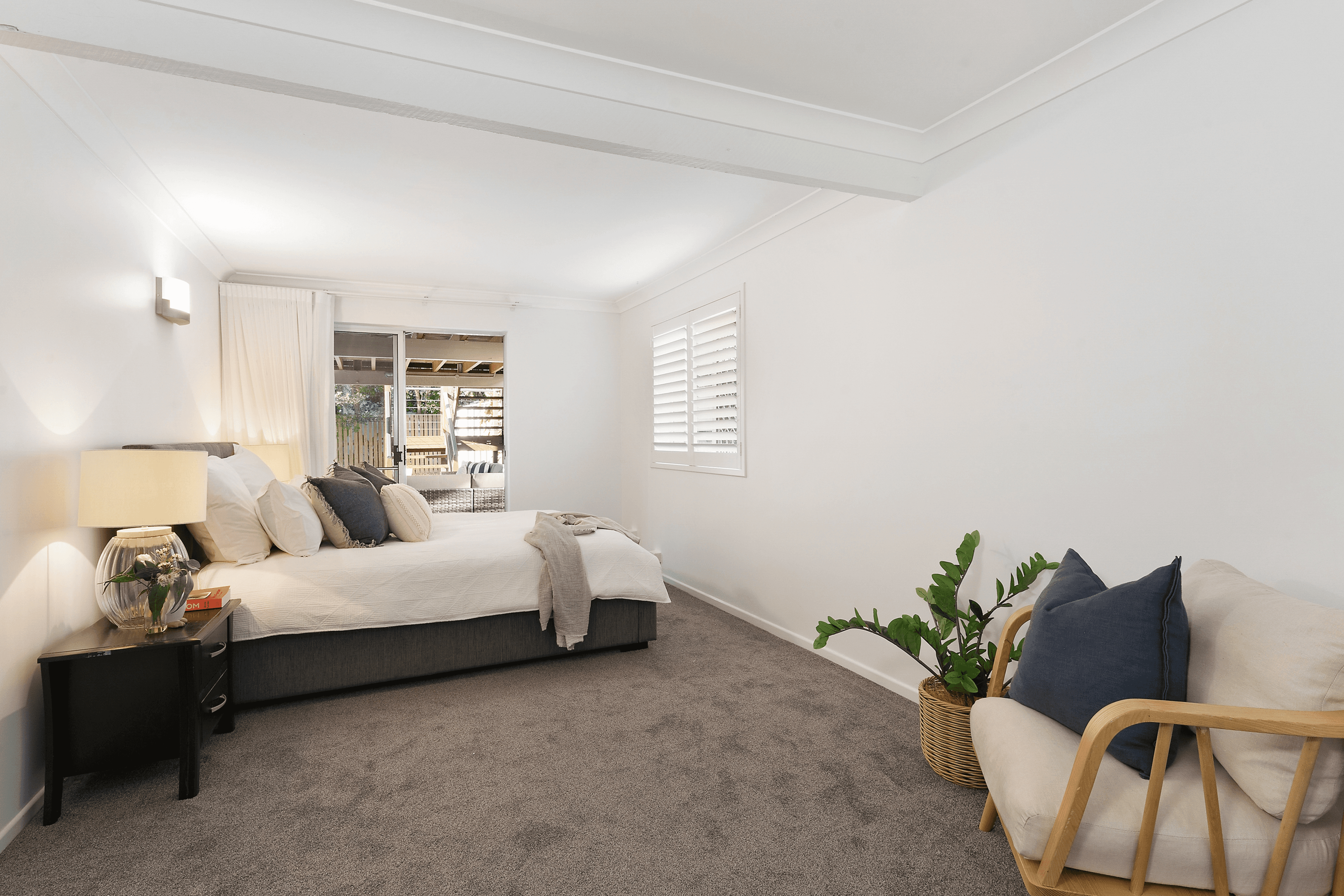 146 White Street, GRACEVILLE, QLD 4075