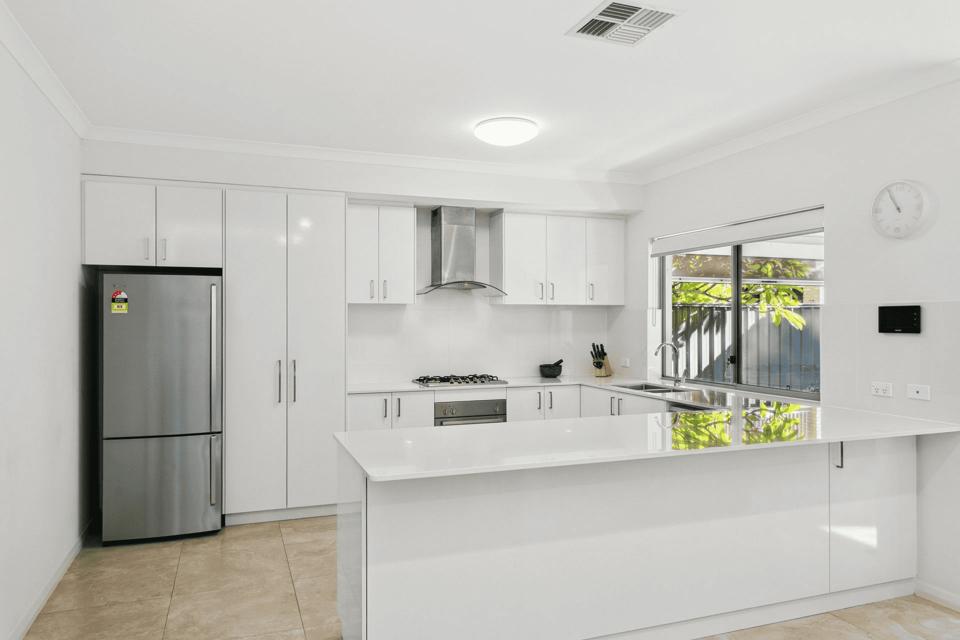3/211 Royal Street, YOKINE, WA 6060