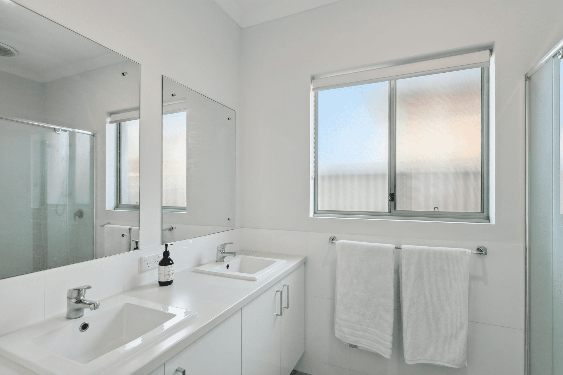 3/211 Royal Street, YOKINE, WA 6060