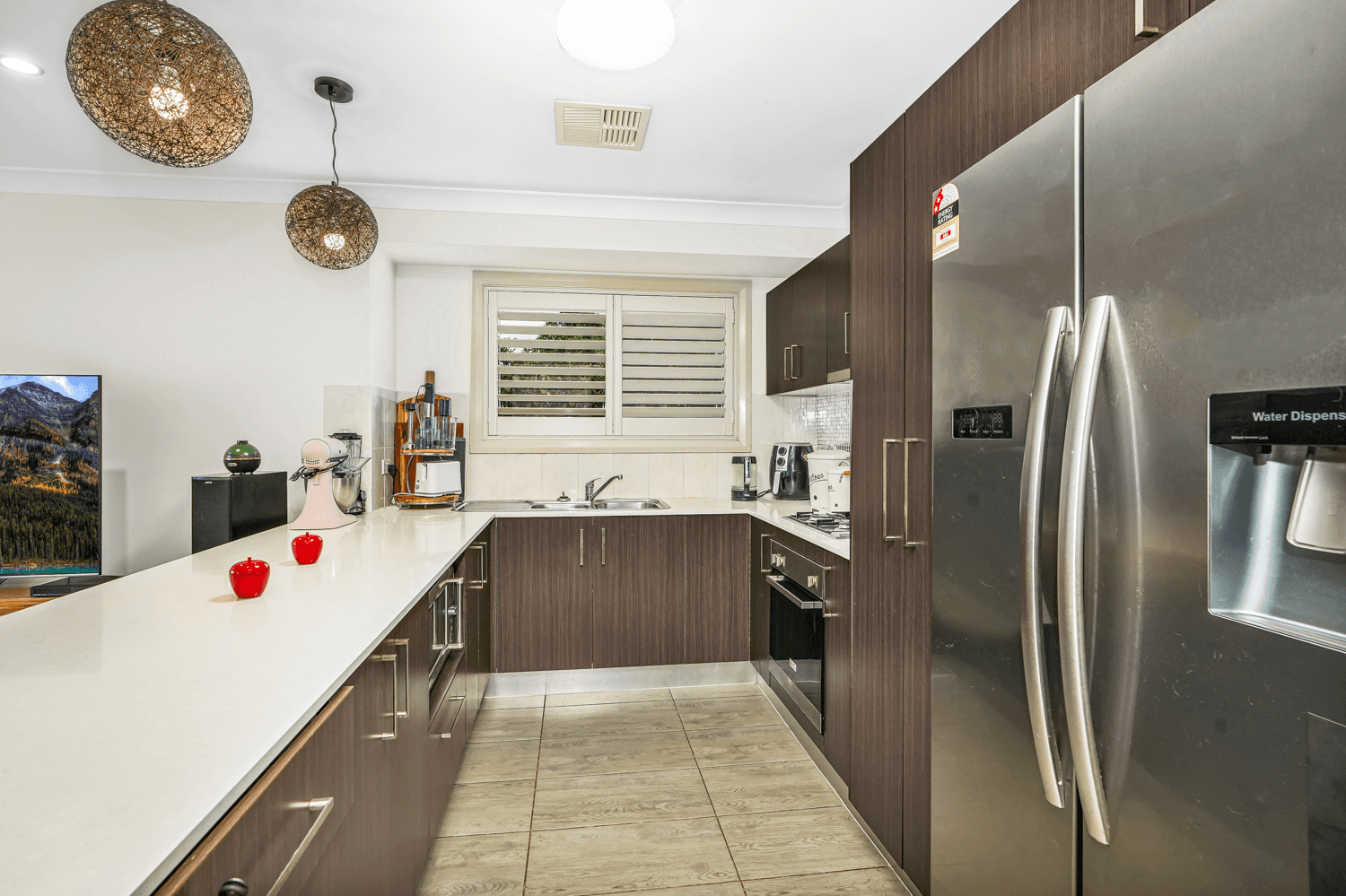 137 Glenmore Ridge Drive, GLENMORE PARK, NSW 2745