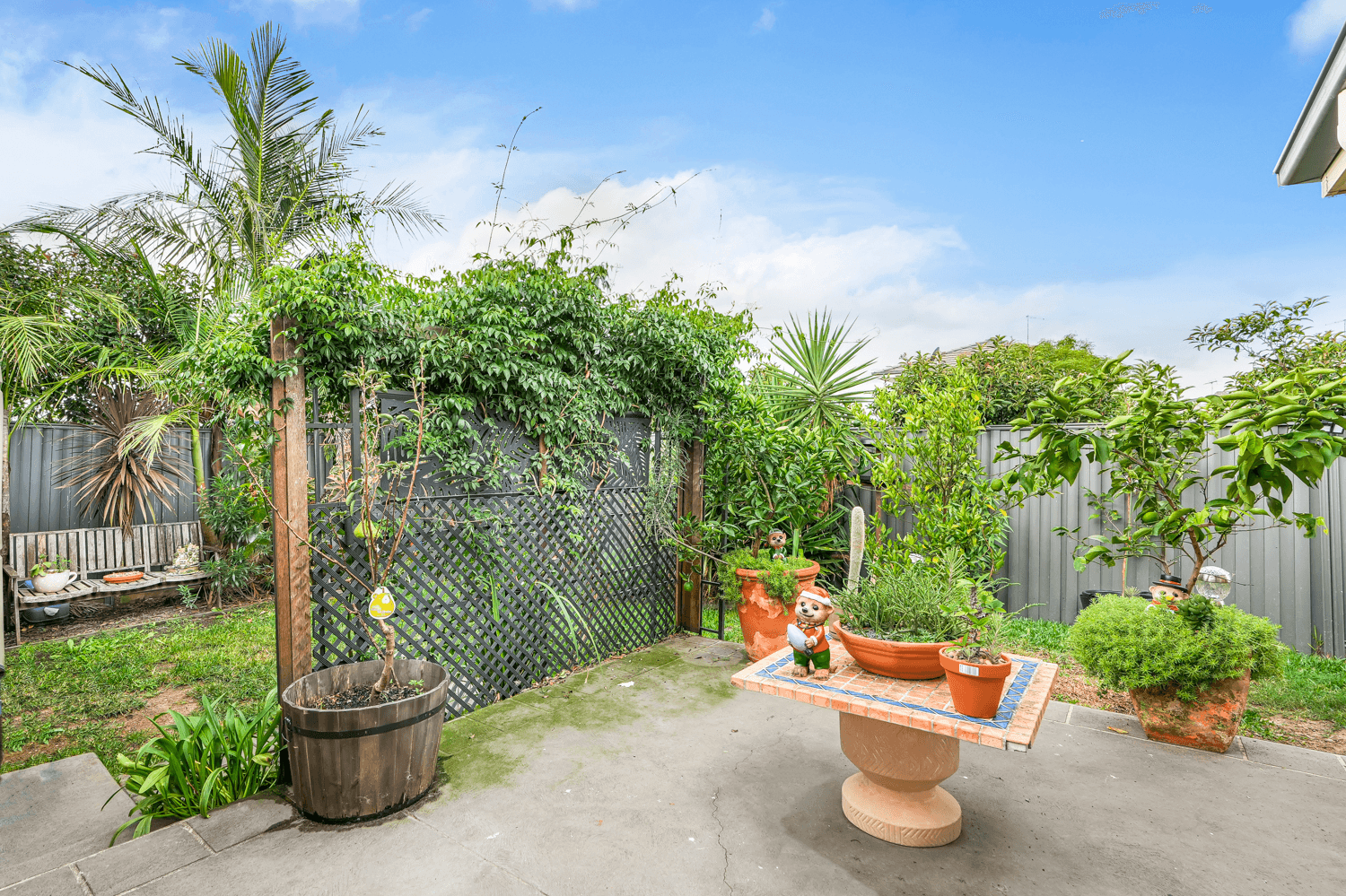 137 Glenmore Ridge Drive, GLENMORE PARK, NSW 2745