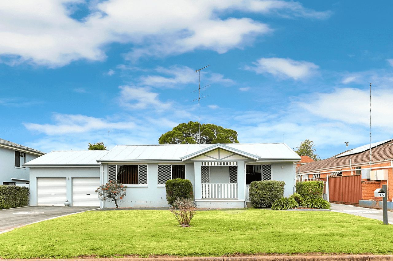 15 Bayley Road, SOUTH PENRITH, NSW 2750