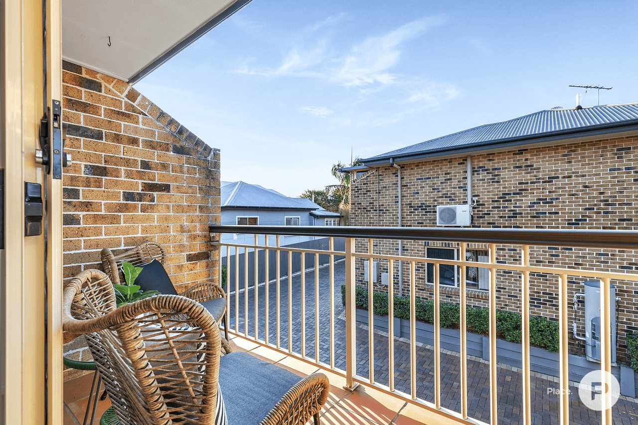 2/18 Hutchins Street, Kedron, QLD 4031