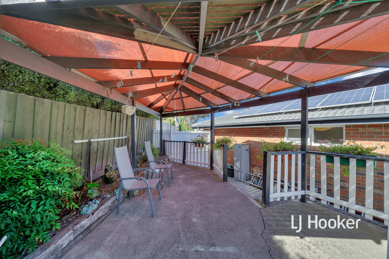 9 Gleneadie Close, HAMPTON PARK, VIC 3976