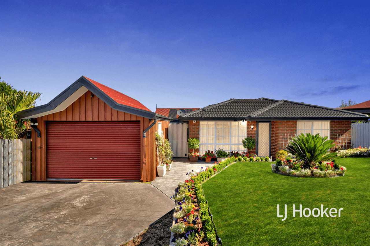 9 Gleneadie Close, HAMPTON PARK, VIC 3976