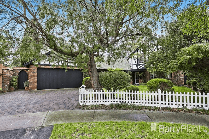 4 Woodland Court, Dingley Village, VIC 3172