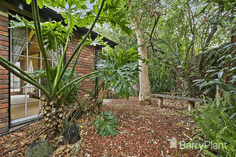 4 Woodland Court, Dingley Village, VIC 3172