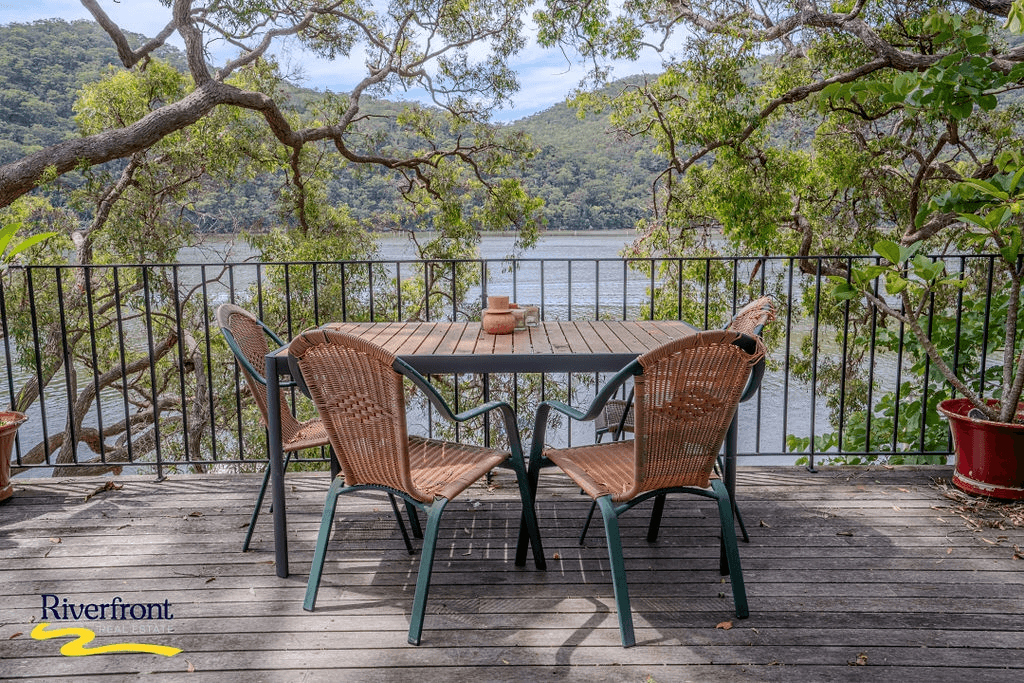 10 Coba Point, Berowra Waters, NSW 2082