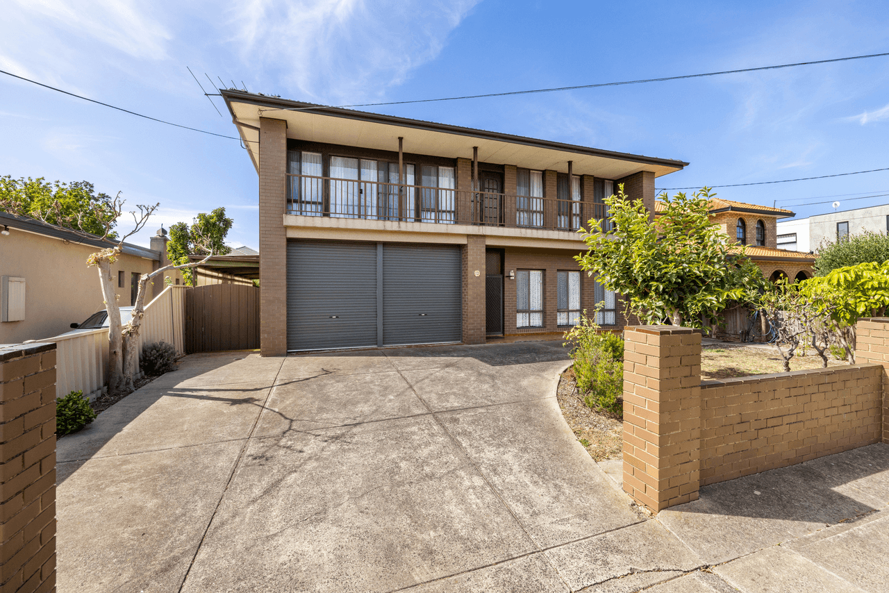 12 Ash Grove, KEILOR EAST, VIC 3033