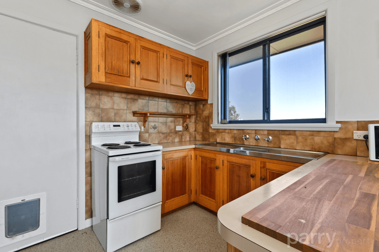 28 Chestnut Road, YOUNGTOWN, TAS 7249