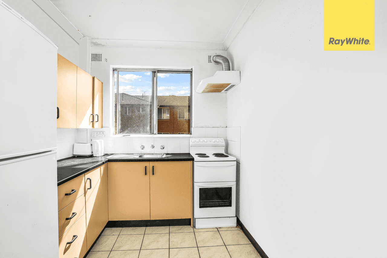 8/40 Wigram Street, HARRIS PARK, NSW 2150