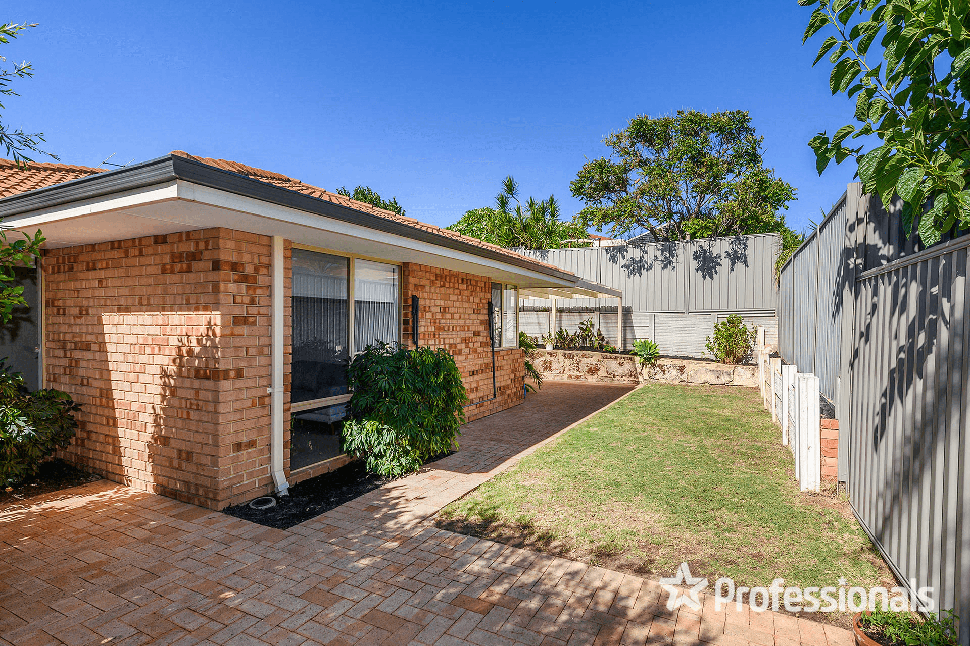 8A Corrie Court, KINGSLEY, WA 6026