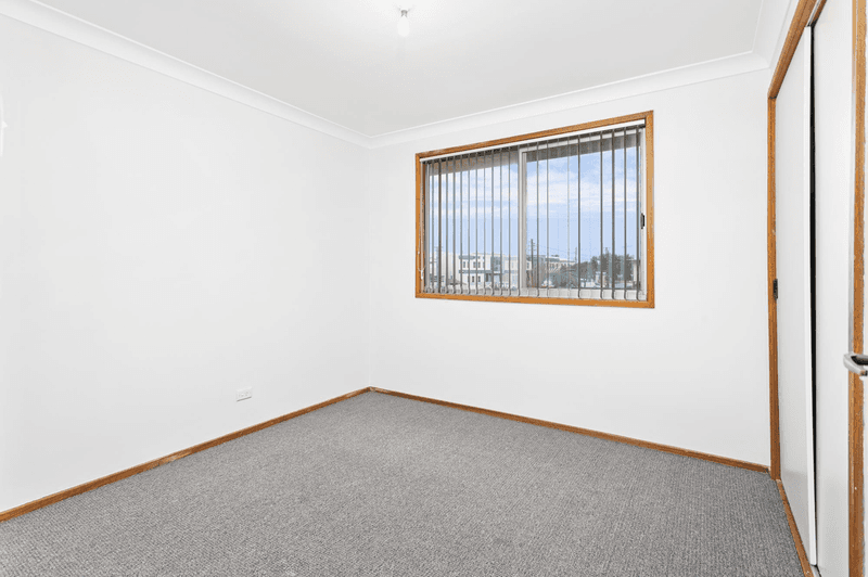 1/62-64 Peterborough Avenue, LAKE ILLAWARRA, NSW 2528