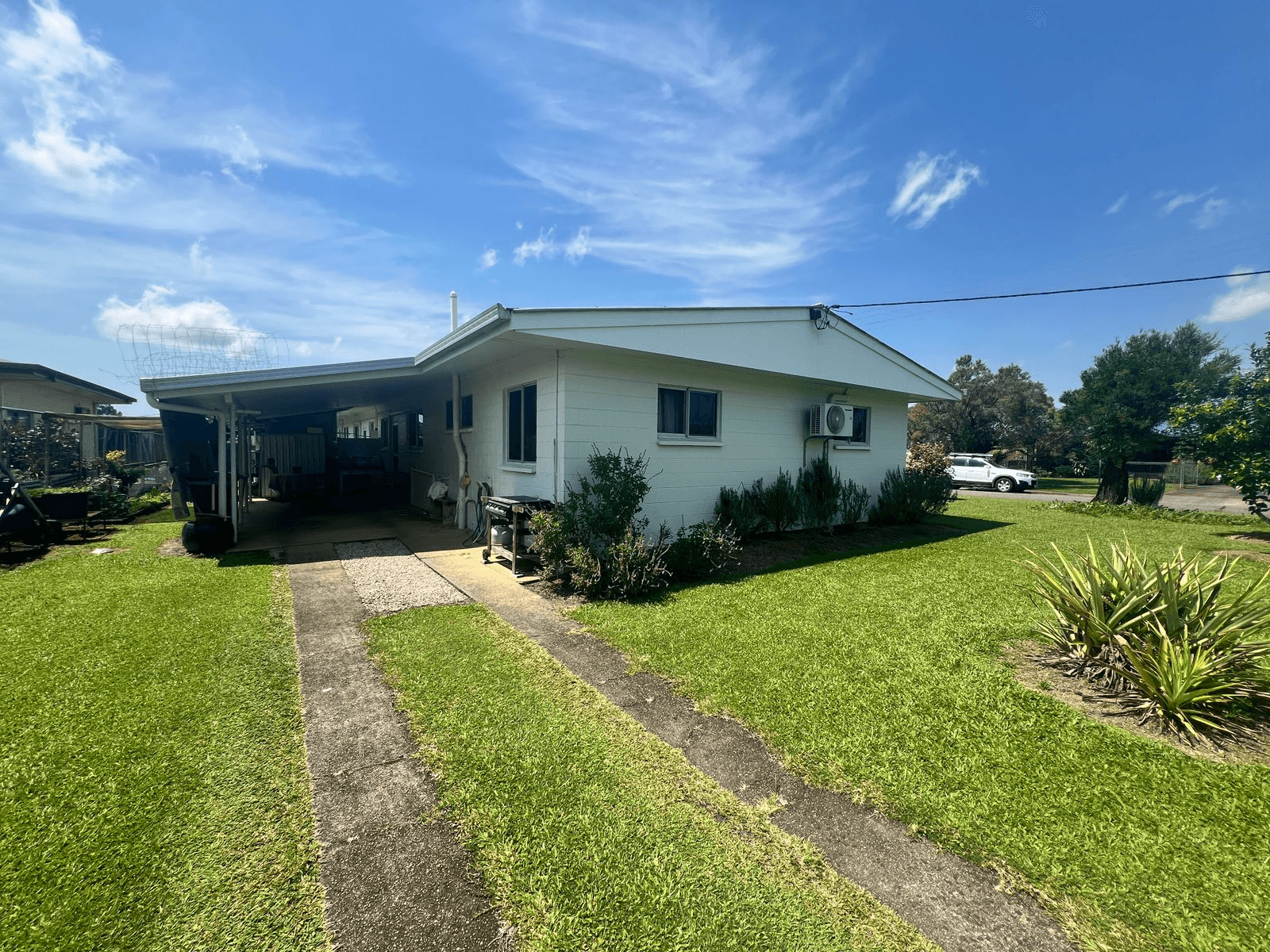 16 Dayman Street, Goondi Bend, QLD 4860