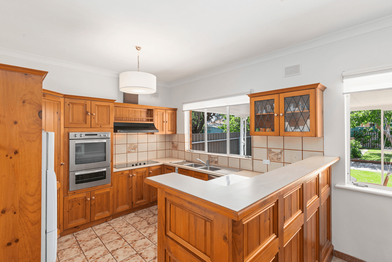 4a White Avenue, KENSINGTON GARDENS, SA 5068