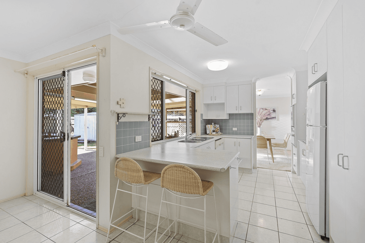 189 Christine Avenue, Burleigh Waters, QLD 4220