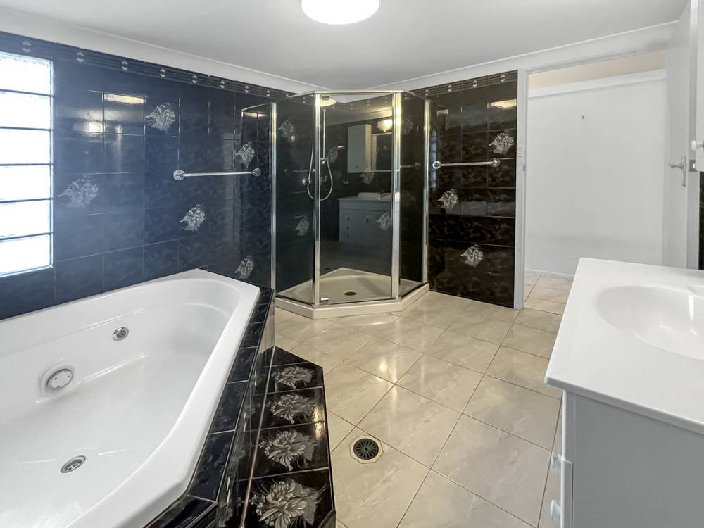 29 Mitchell Street, BOWEN, QLD 4805